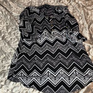 Rue 21 Chevron Cool Tunic Top